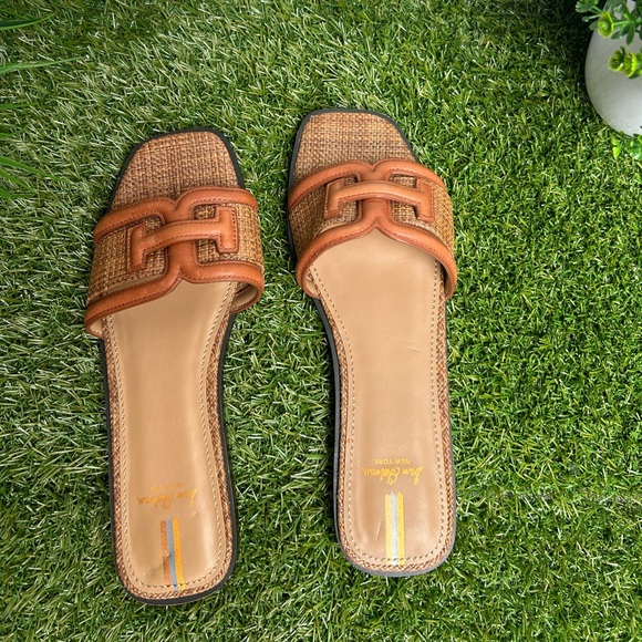 Sam Edelman Irina Slide Sandal
Women's Sandals size 7 new - Picture 17 of 17